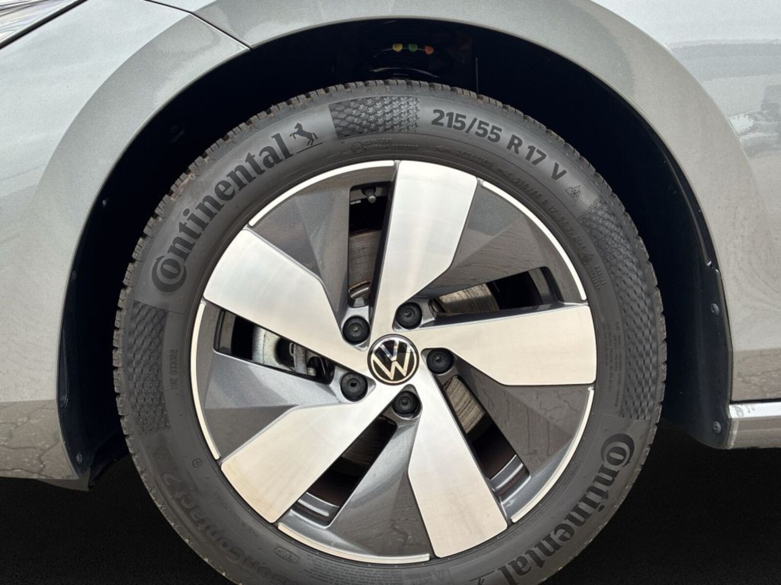 Volkswagen Passat – Bild 9