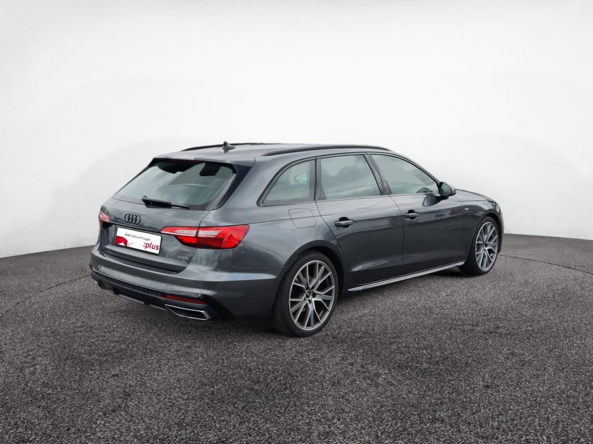 Audi A4 Avant S line