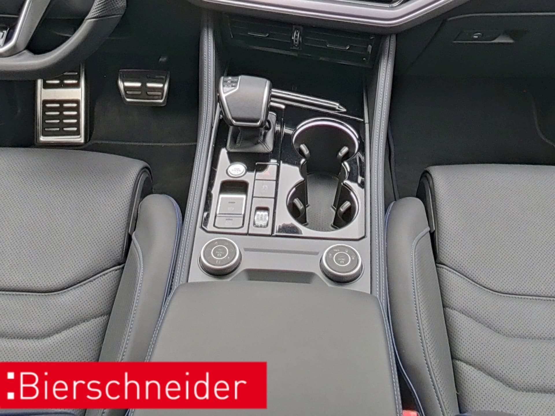 Volkswagen Touareg R