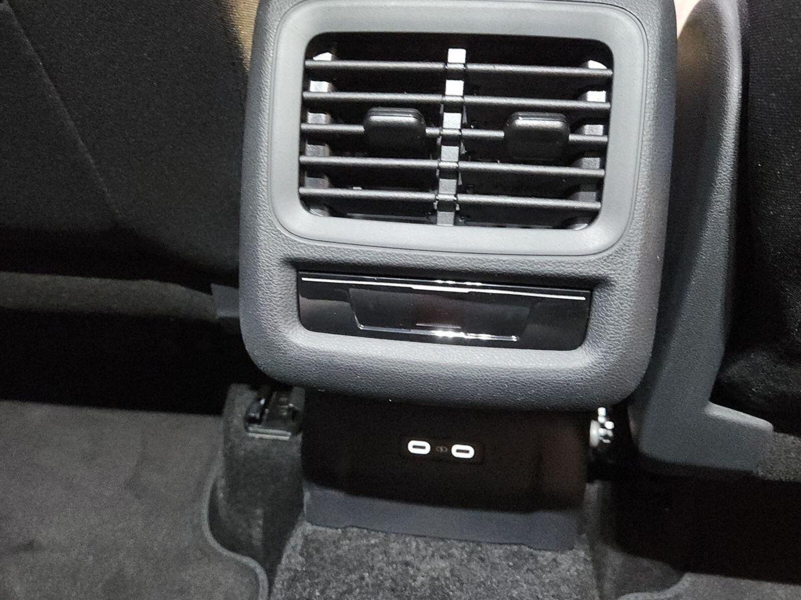 Volkswagen T-Roc – Bild 23