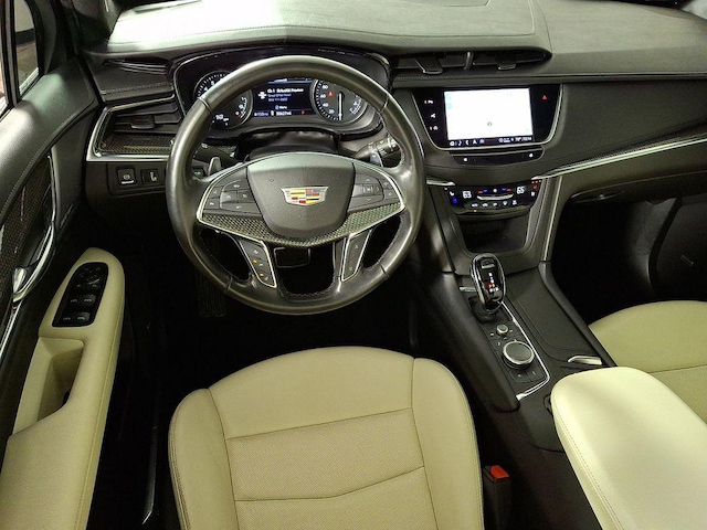 2022 Cadillac XT5