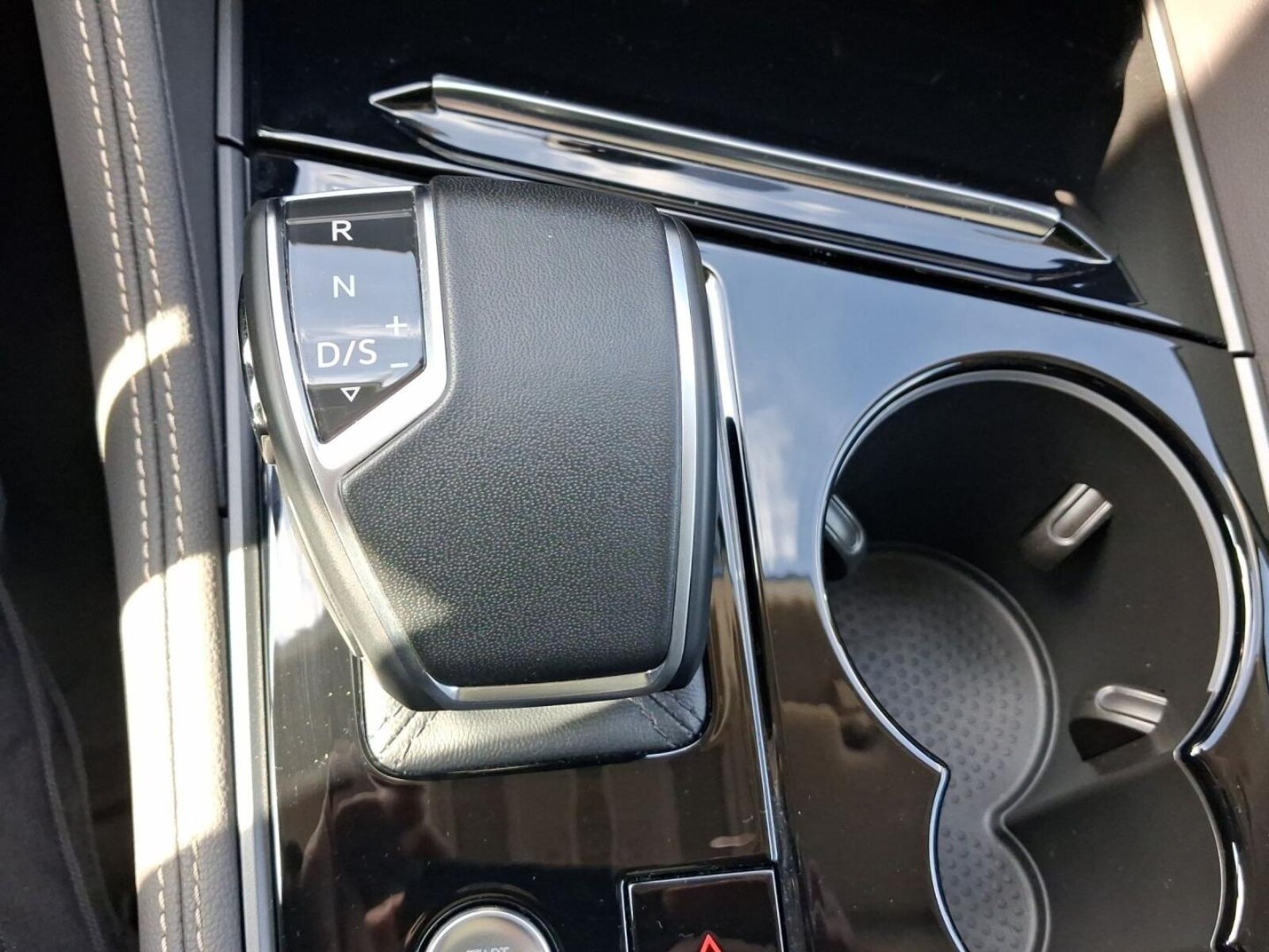 Volkswagen Touareg – Bild 11