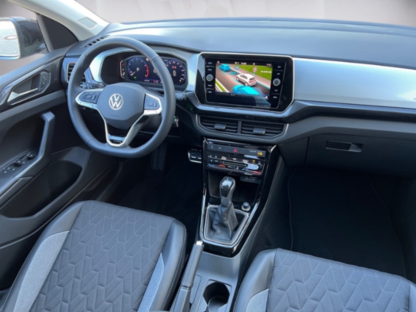 Volkswagen T-Cross – Bild 12