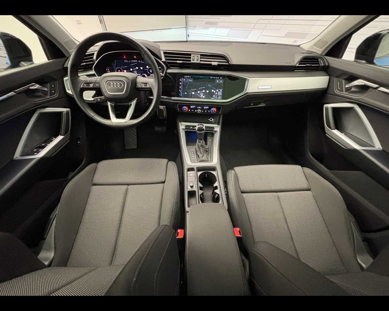 Image about Audi Q3 S line edition 35 TDI 110 kW (150 CV) S tronic