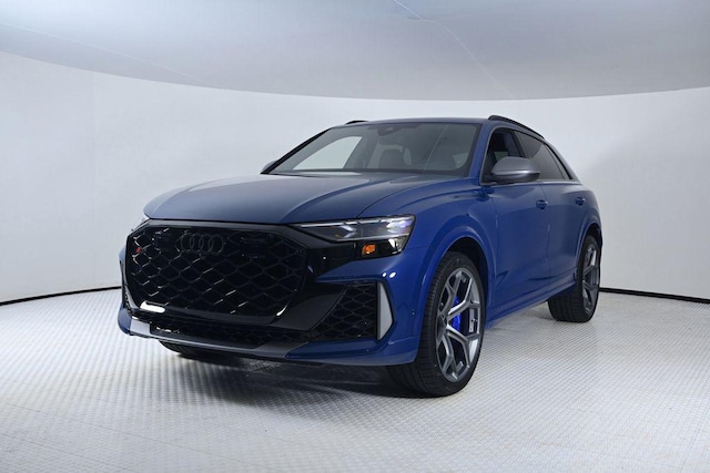 2026 Audi RS Q8 SUV performance