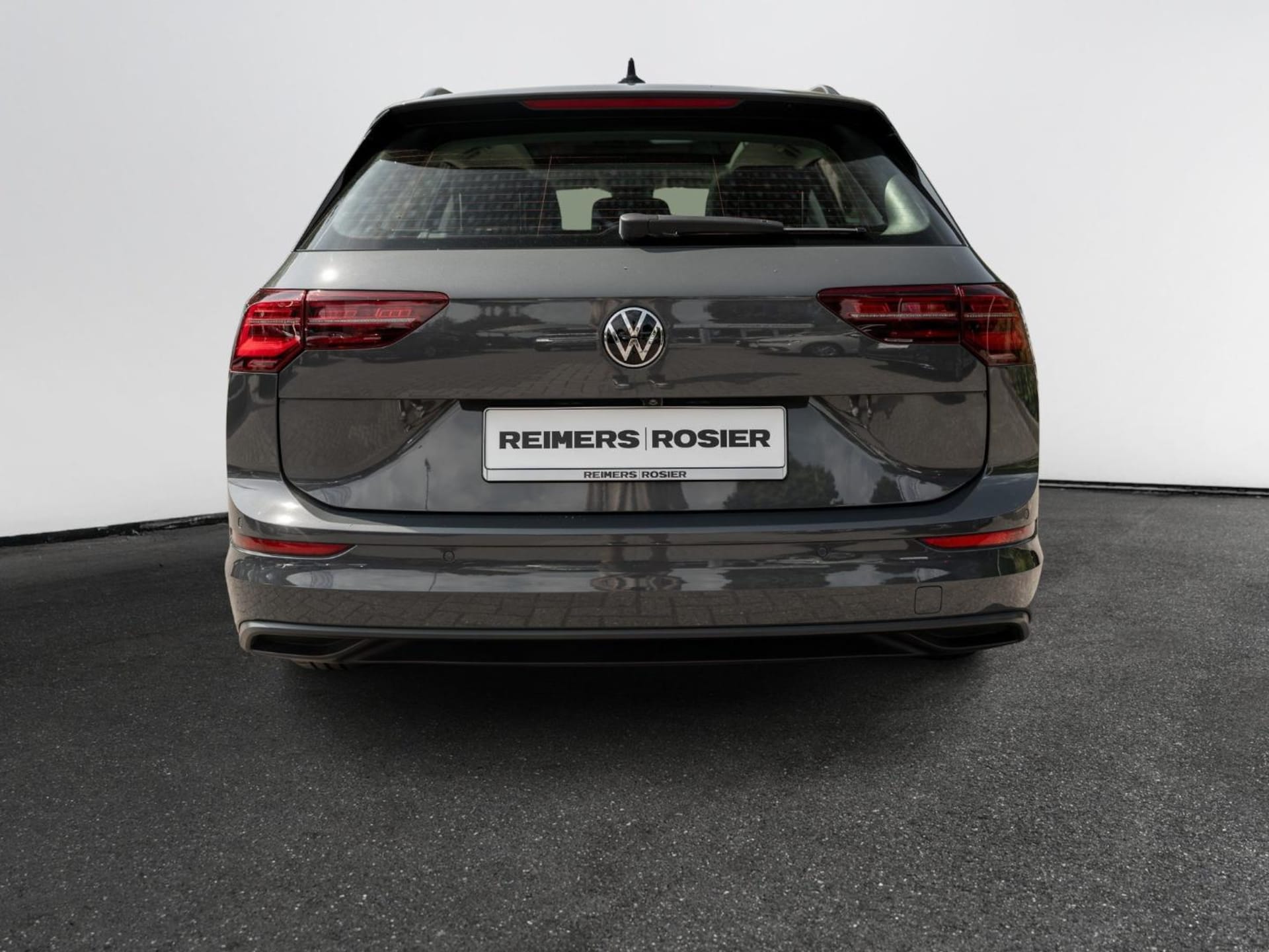 Volkswagen Golf Variant Life