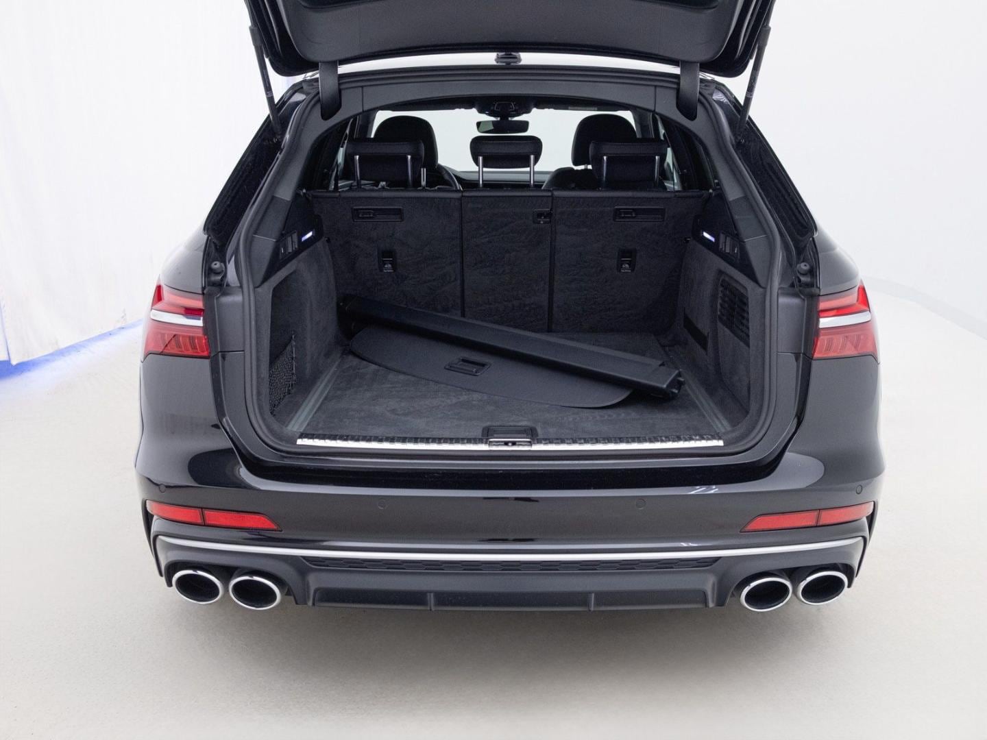 Bild über Audi S6 Avant TDI quattro tiptronic - für weitere Informationen kontaktieren Sie den Audi Partner