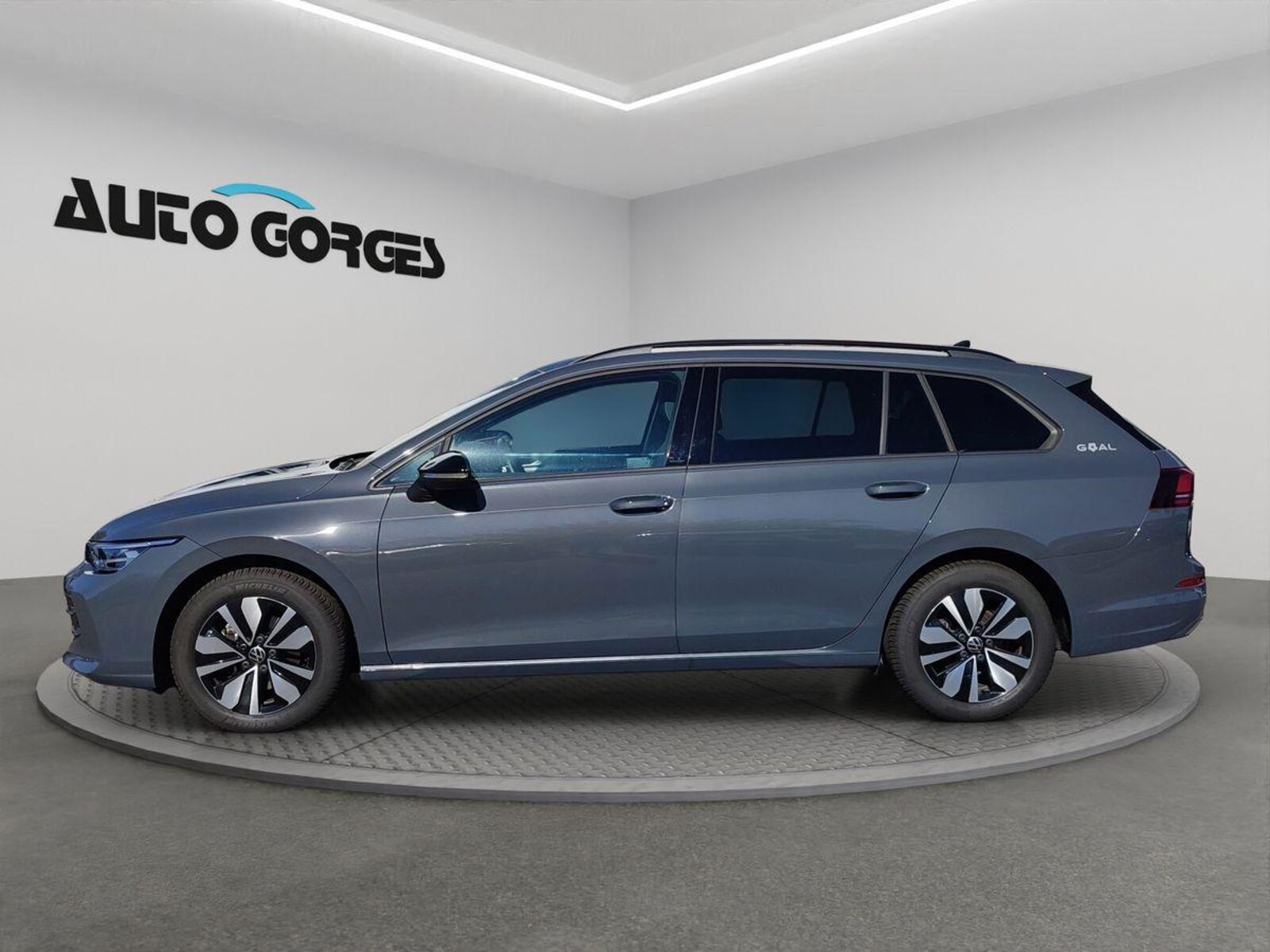 Volkswagen Golf Variant – Bild 2