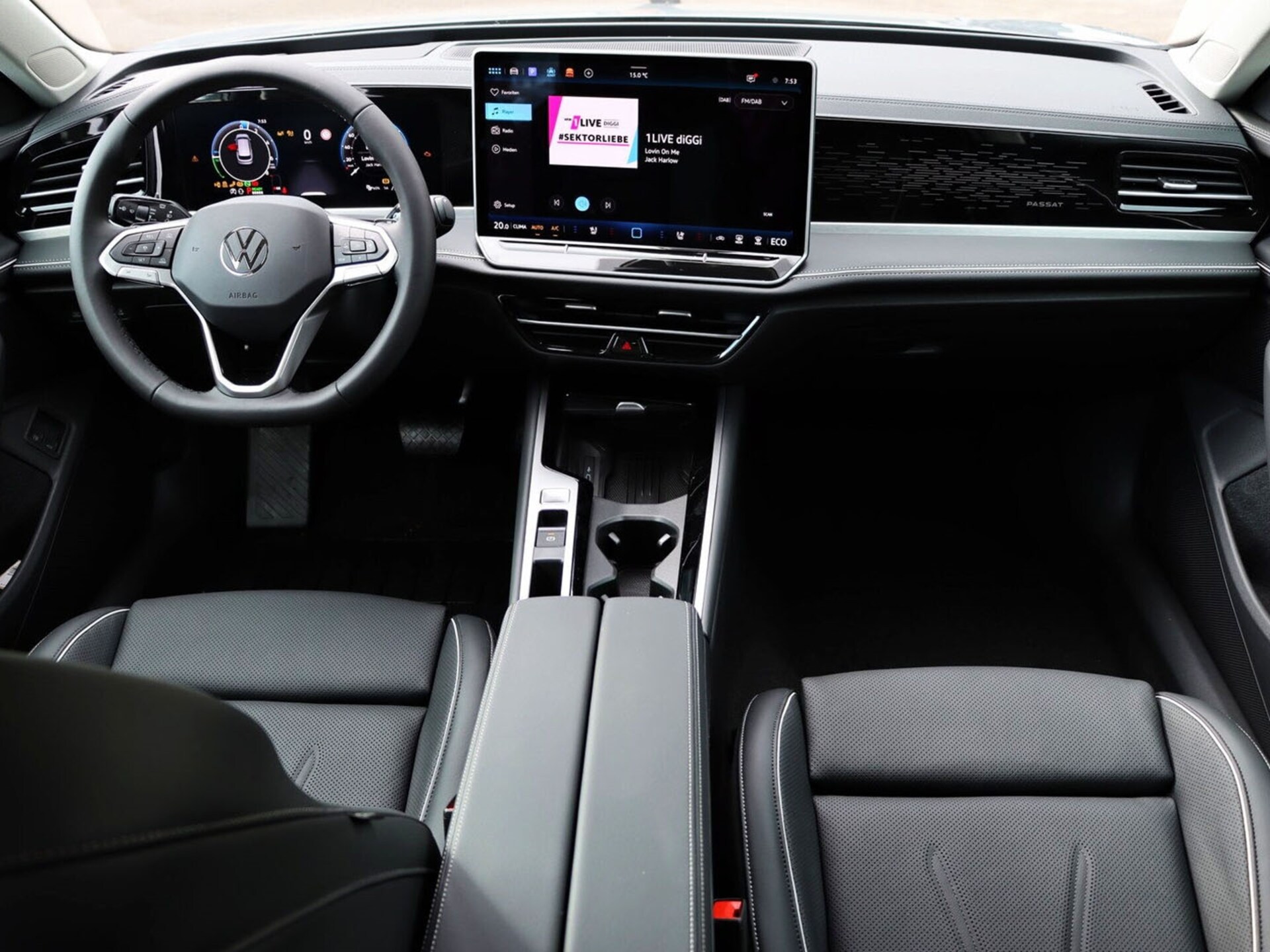 Volkswagen Passat Elegance