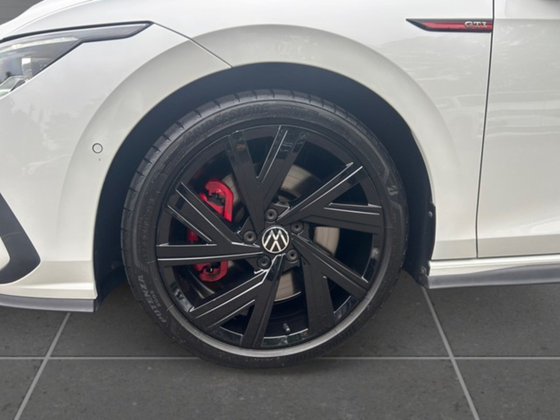 Volkswagen Golf GTI