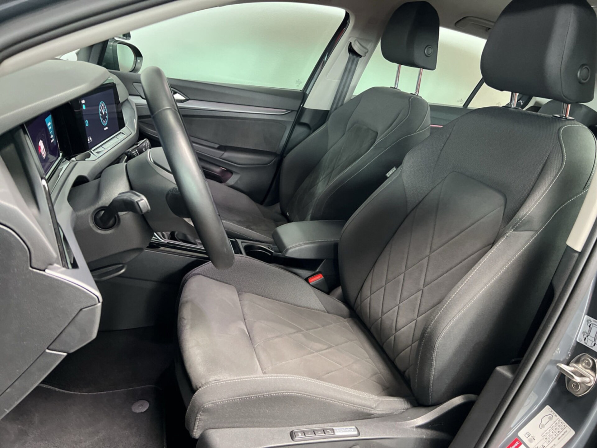 Volkswagen Golf Style
