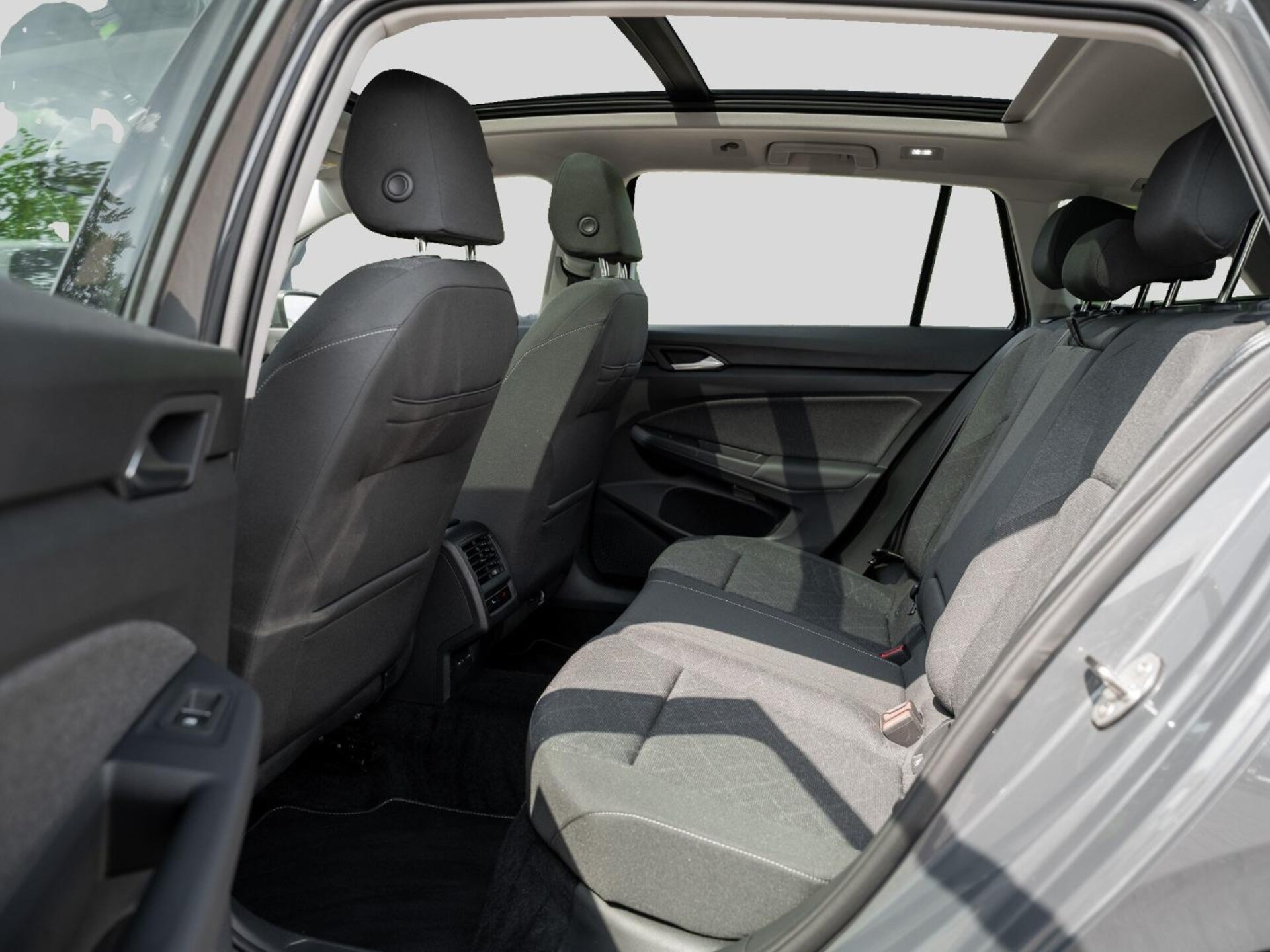 Volkswagen Golf Variant Life