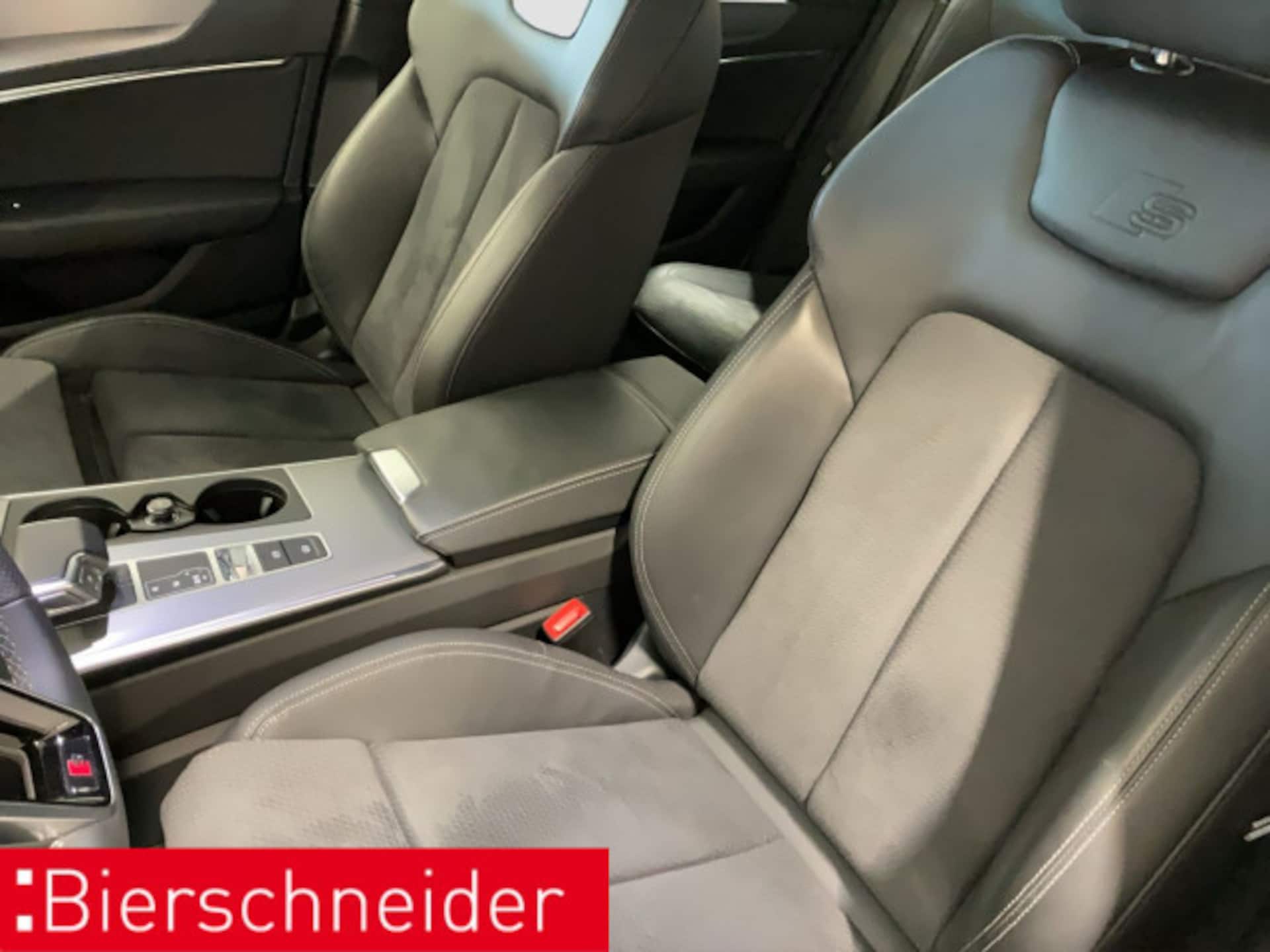 Audi S6 Avant