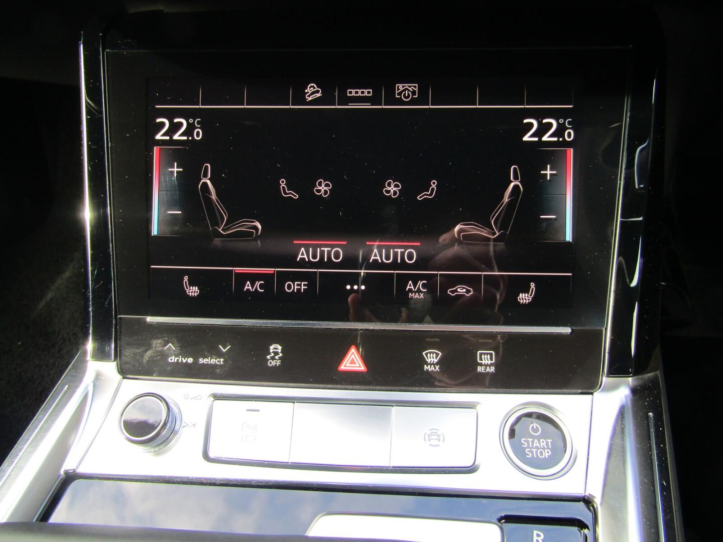 Image about Audi e-tron Sportback 50 quattro S line 230,00 kW