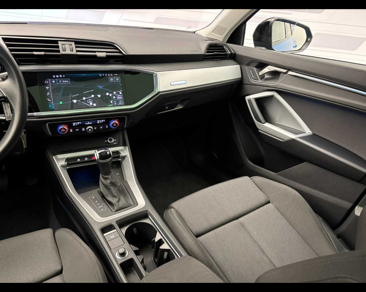 Image about Audi Q3 S line edition 35 TDI 110 kW (150 CV) S tronic