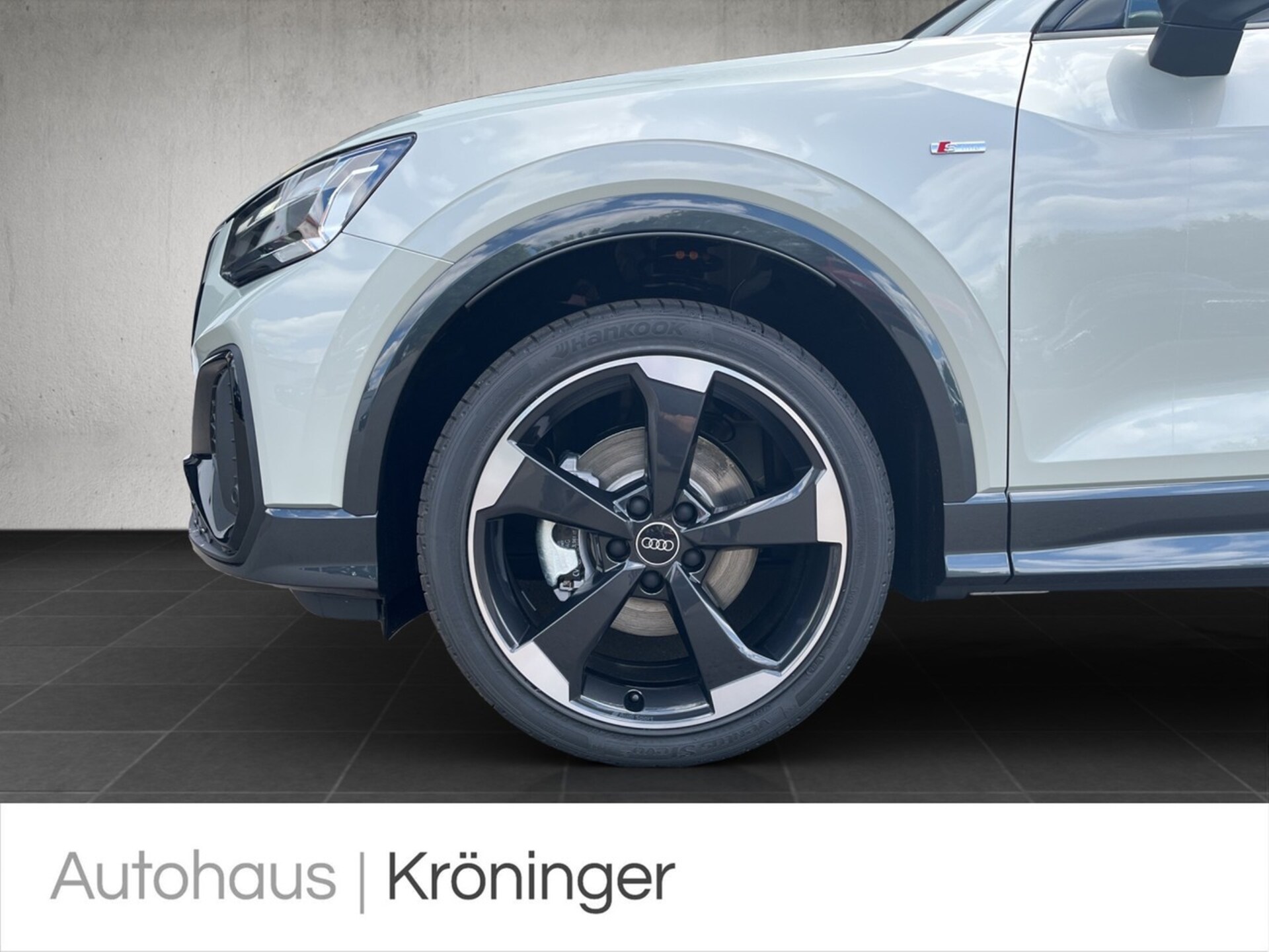 Audi Q2 S line