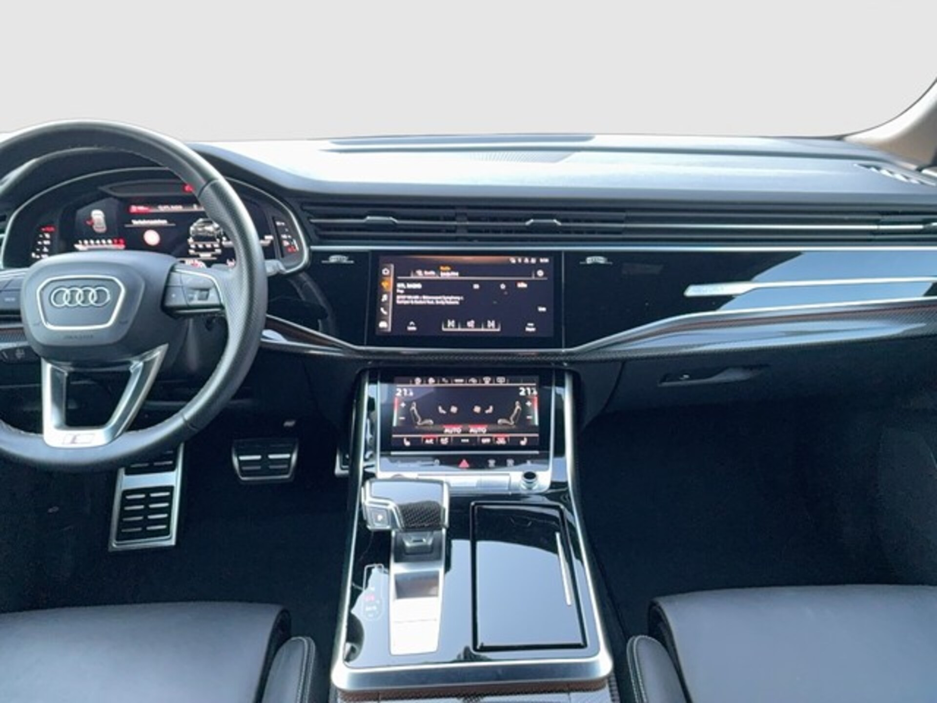 Audi SQ8 SUV