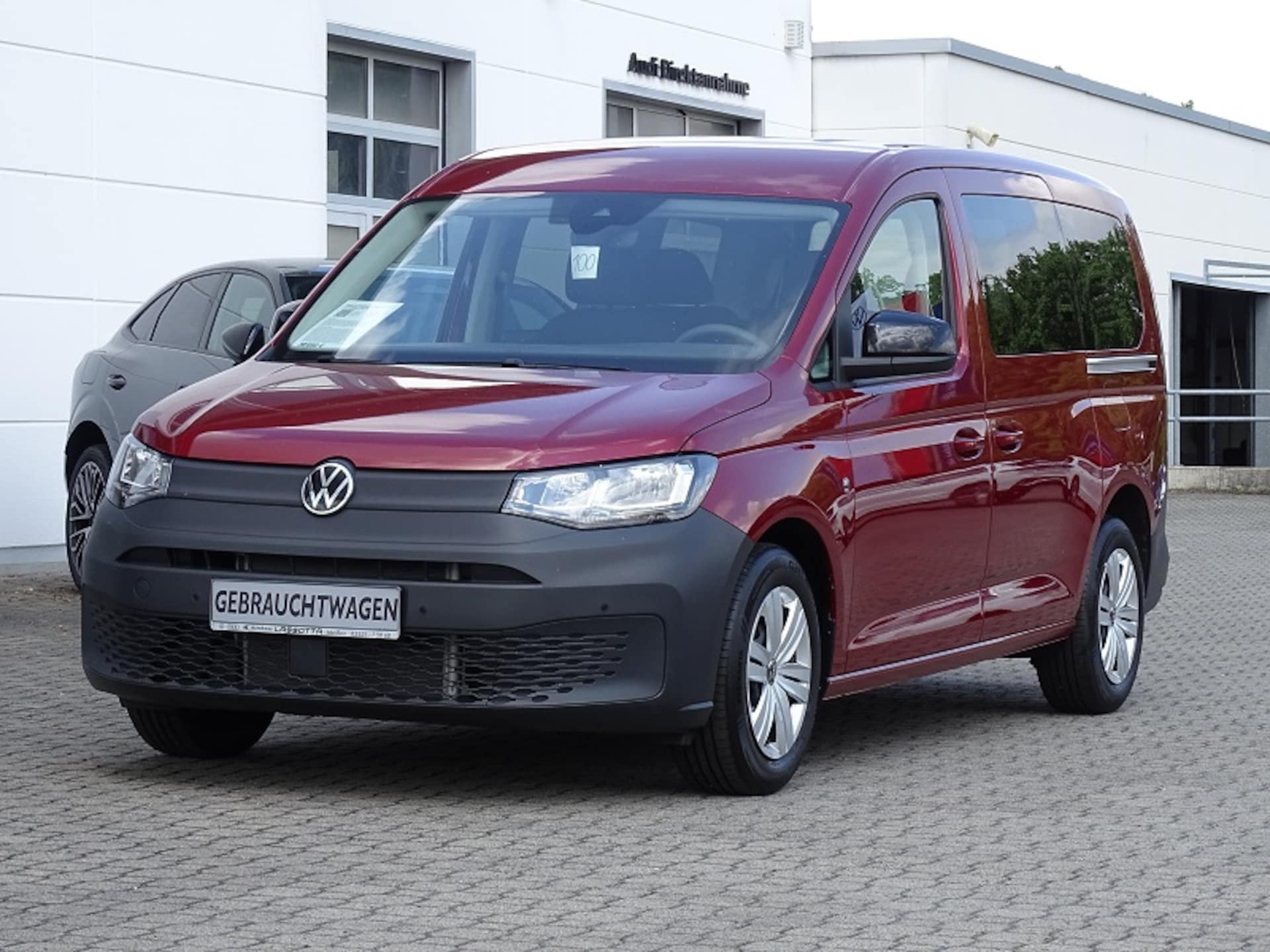 Volkswagen Caddy Maxi Basis-Modell