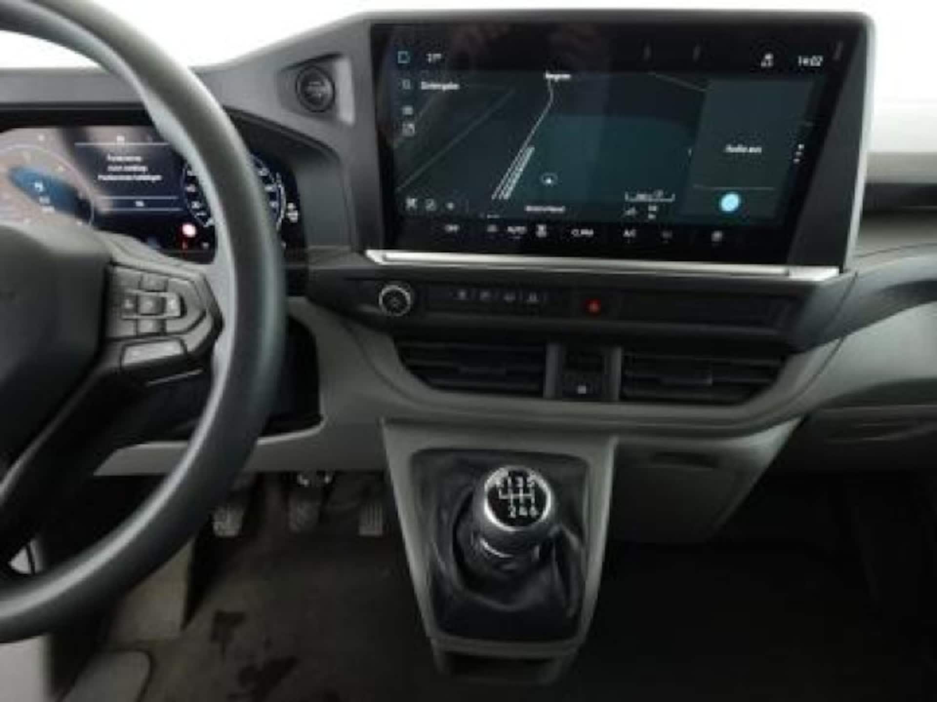 Volkswagen Transporter Kasten langer Radstand
