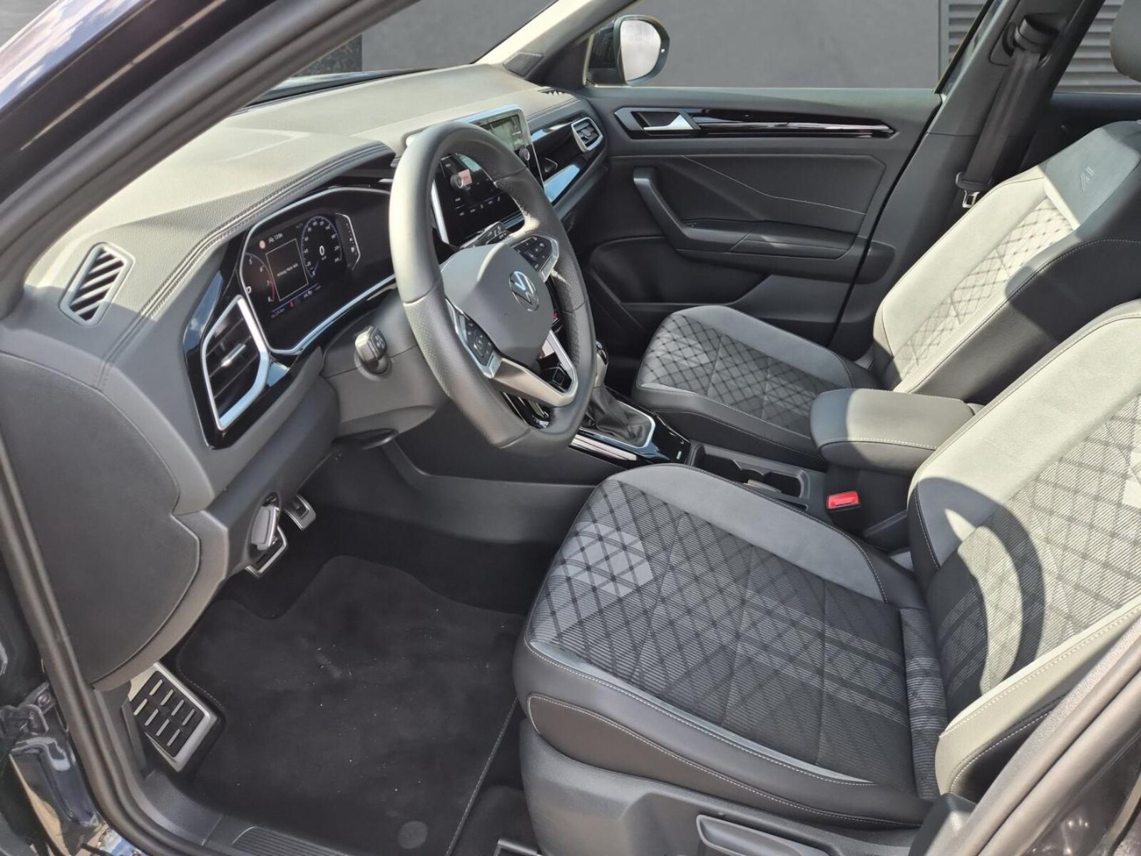 Volkswagen T-Roc – Bild 8