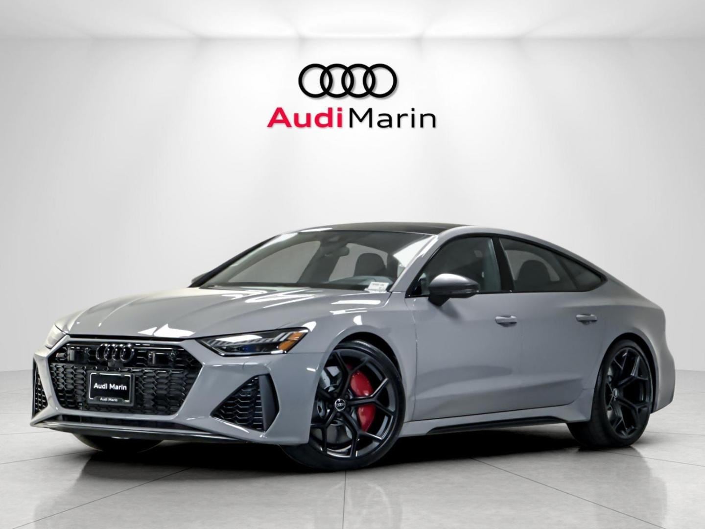 2026 Audi RS7 Performance's photo