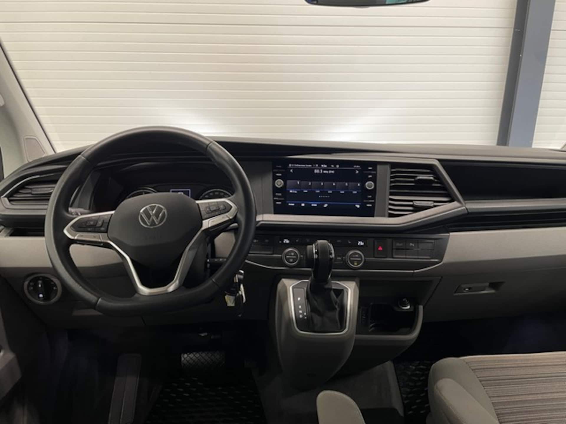 Volkswagen T6.1 California Beach
