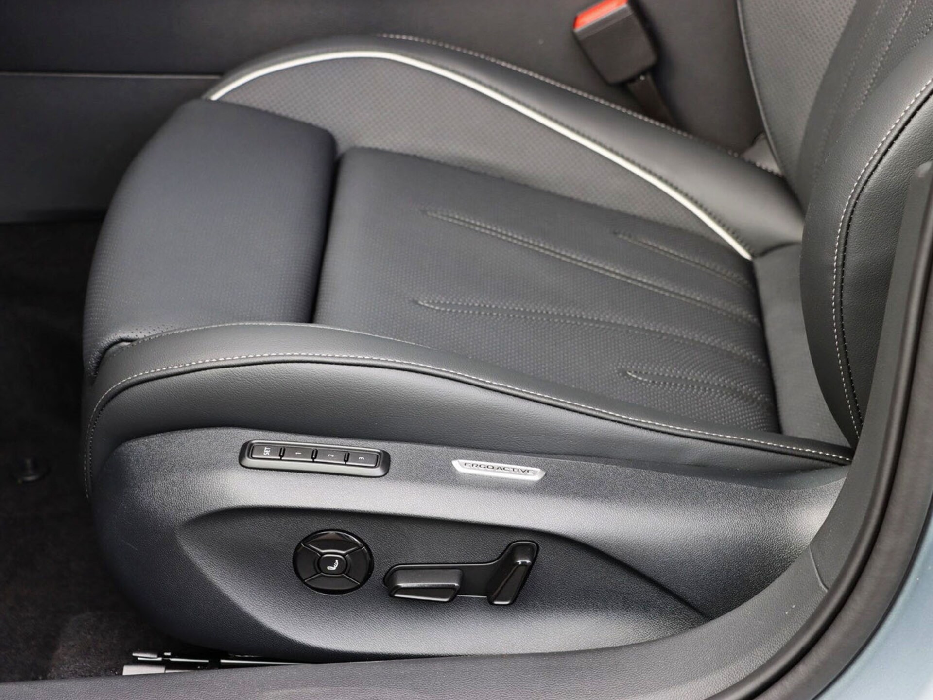 Volkswagen Passat Elegance