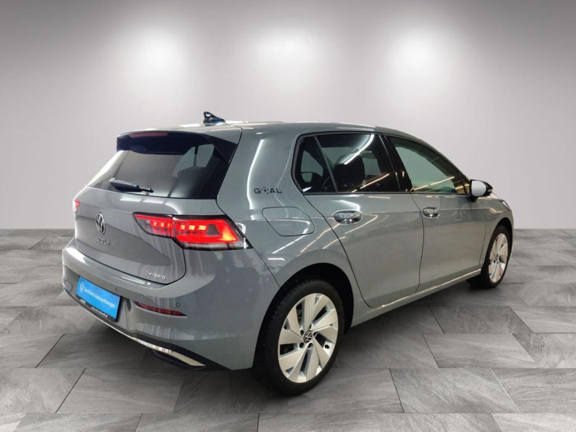 Volkswagen Golf Life