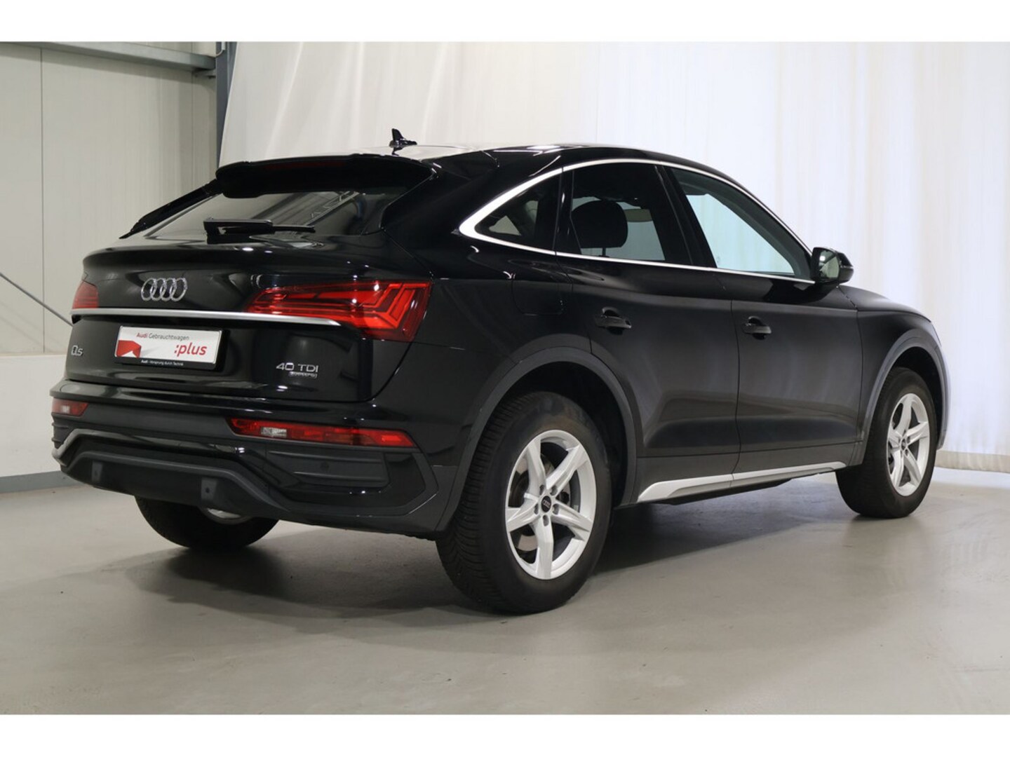 Bild über Audi Q5 Sportback 40 TDI quattro S tronic - für weitere Informationen kontaktieren Sie den Audi Partner