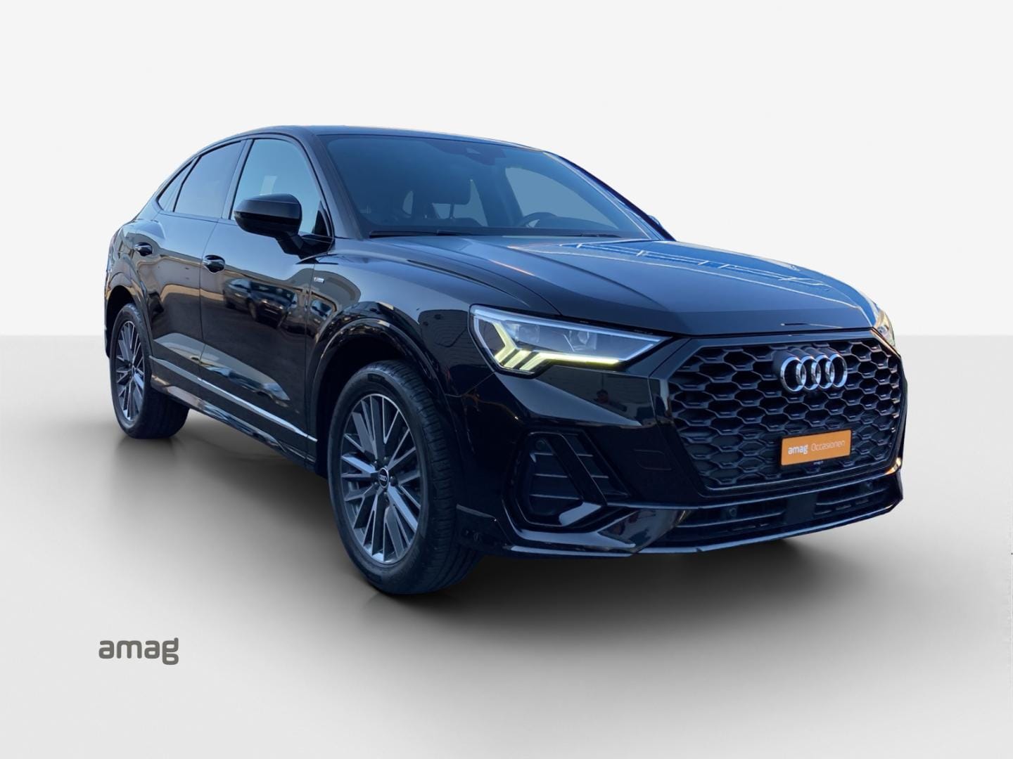 Image about Audi Q3 Sportback Attraction S line 35 TFSI 110 kW (150 PS) S tronic