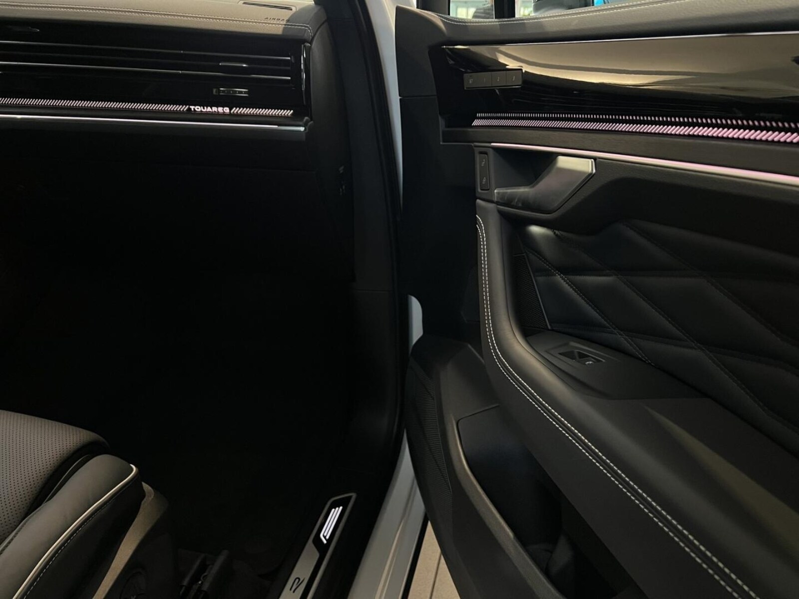 Volkswagen Touareg – Bild 17