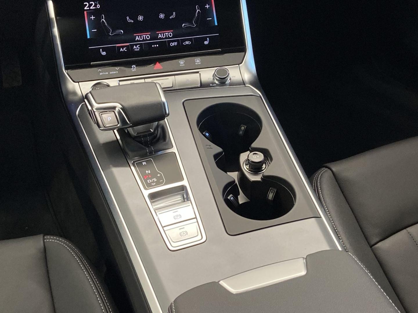 Bild über Audi A6 Avant S line 40 TDI S tronic - für weitere Informationen kontaktieren Sie den Audi Partner