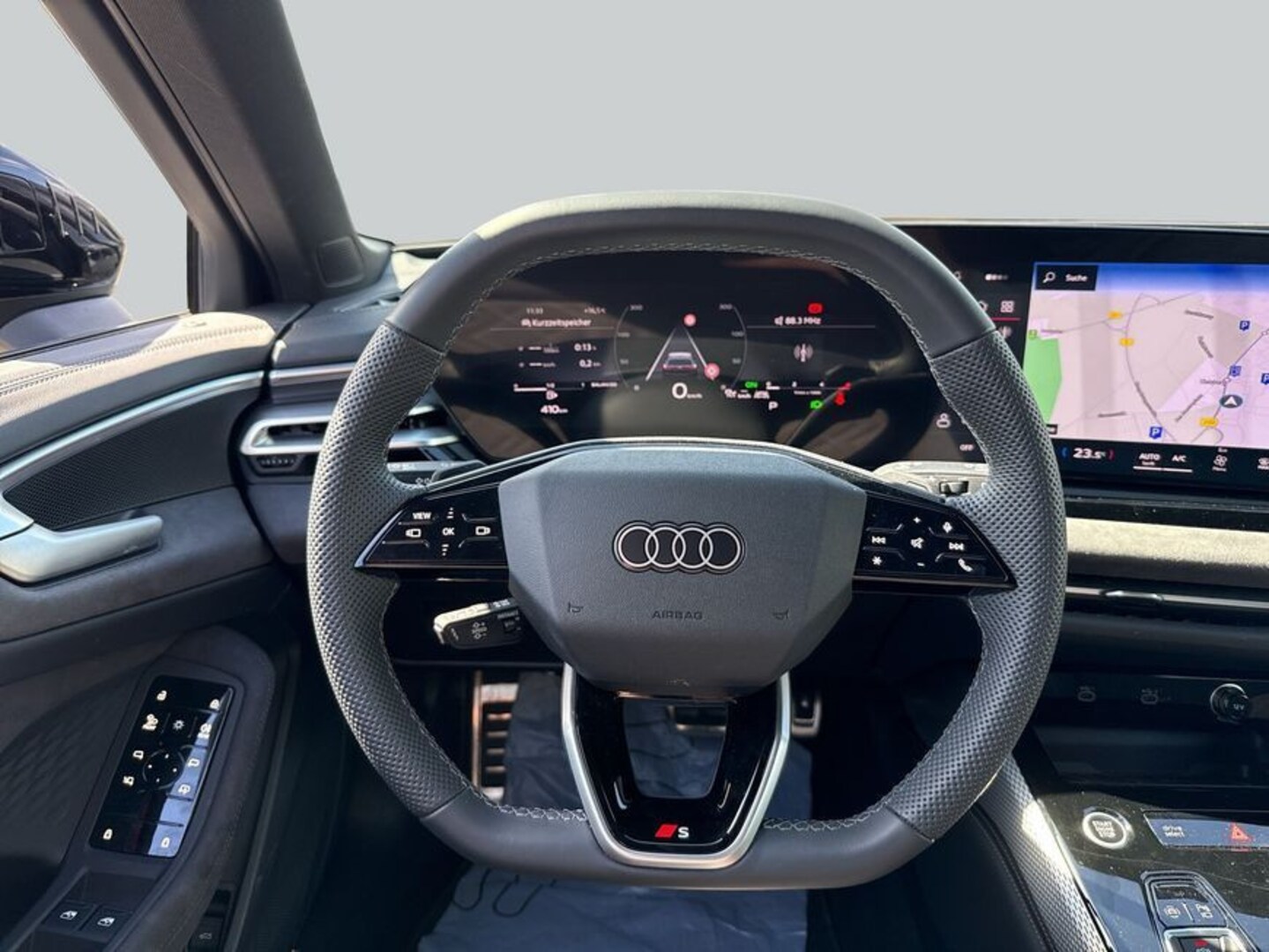 Bild über Audi A5 Avant TDI 150 kW S tronic - für weitere Informationen kontaktieren Sie den Audi Partner