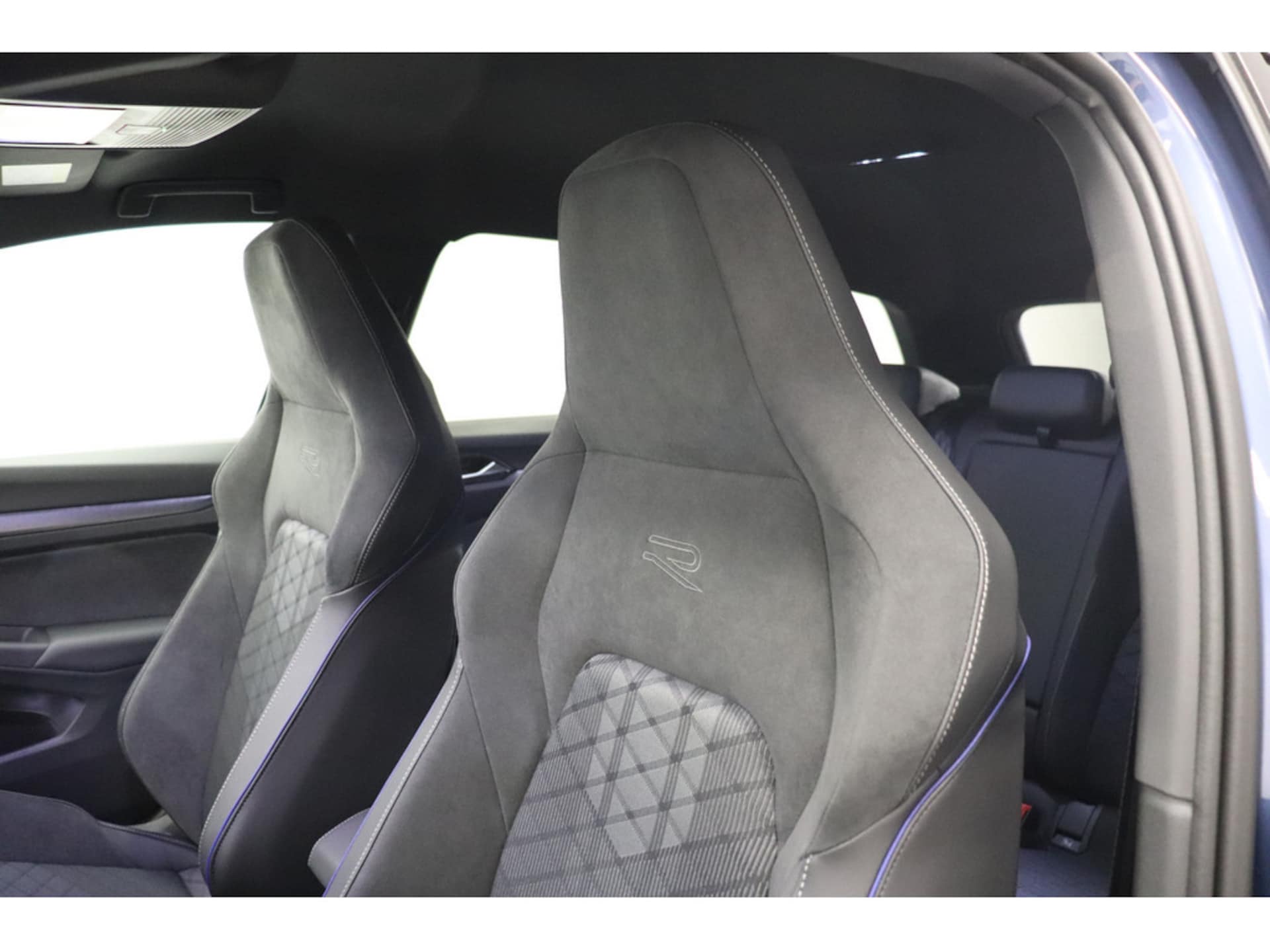 Volkswagen Golf Variant R-Line