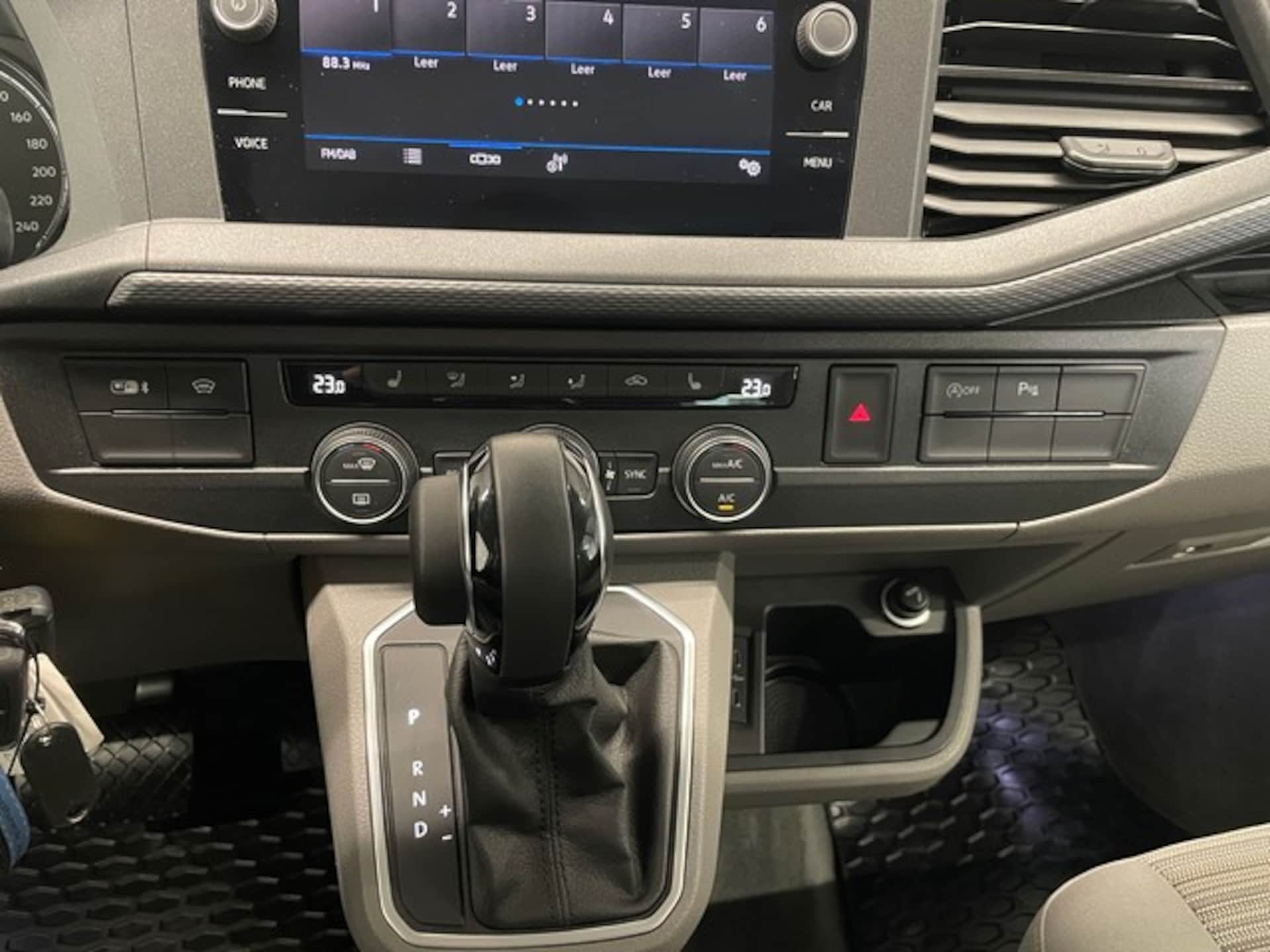 Volkswagen T6.1 California Beach
