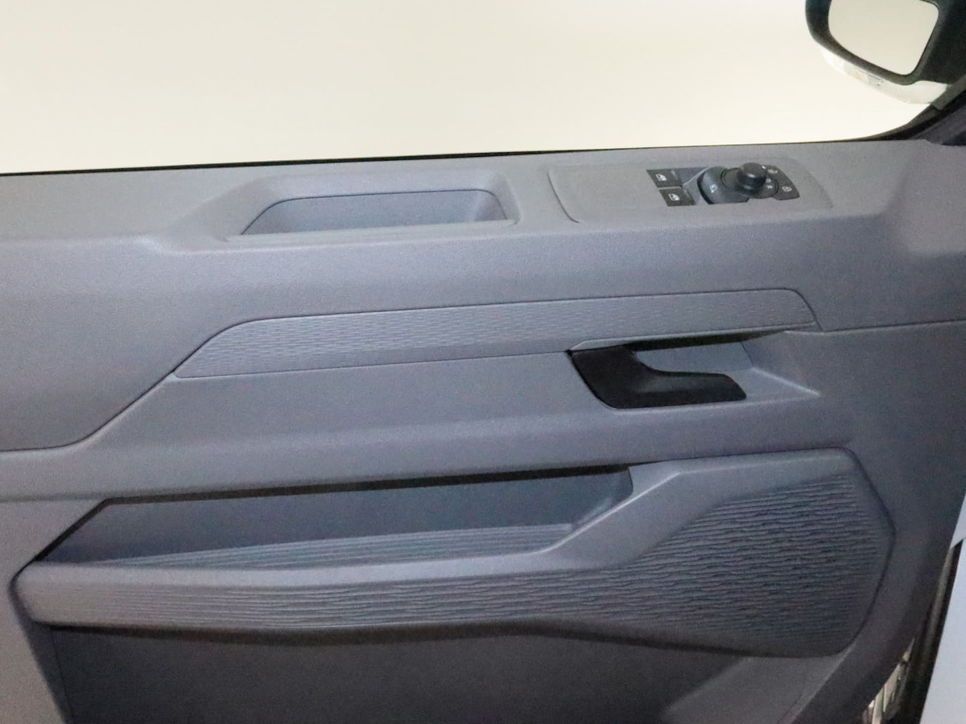 Volkswagen Transporter Kasten kurzer Radstand