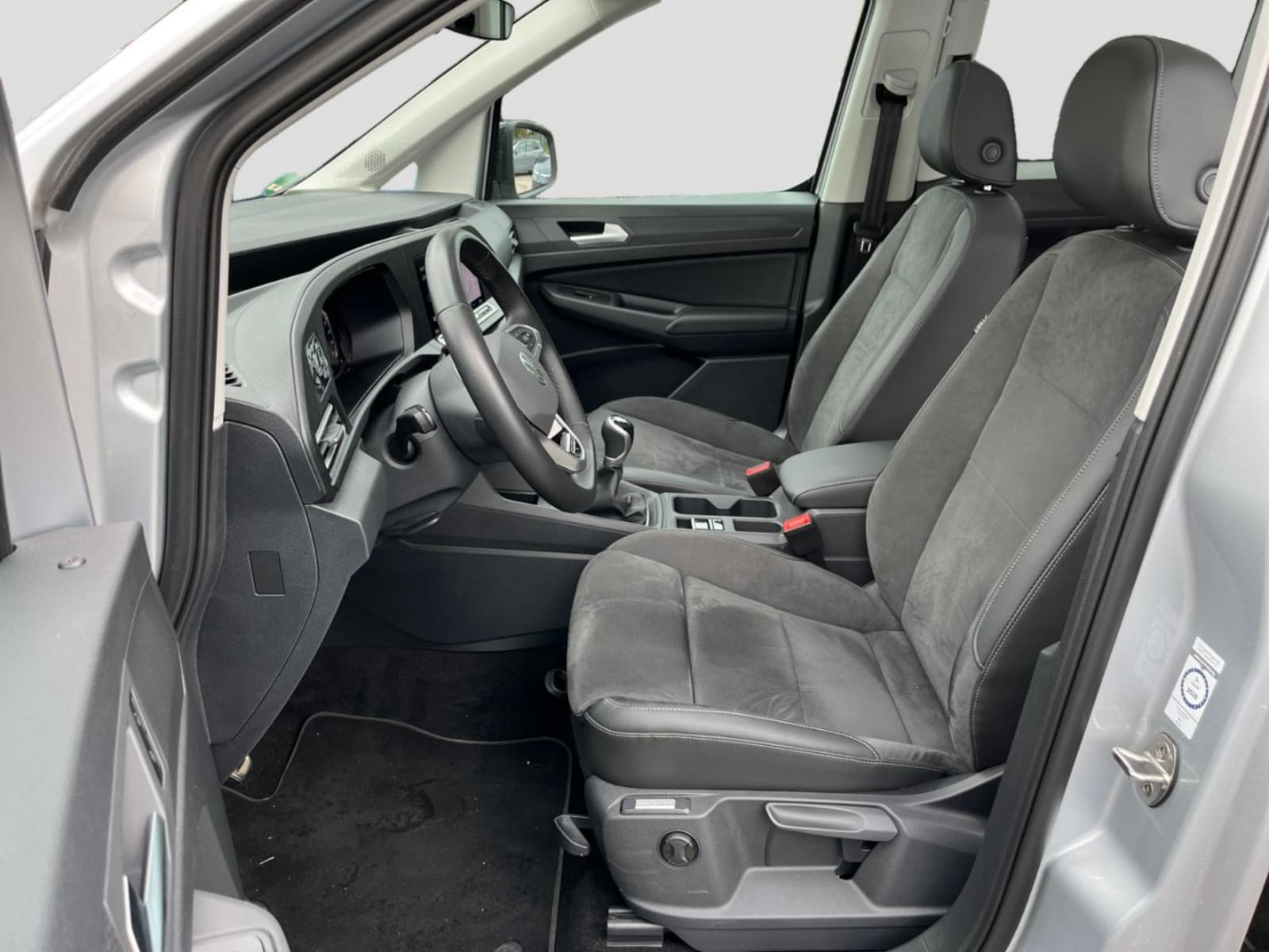 Volkswagen Caddy – Bild 8