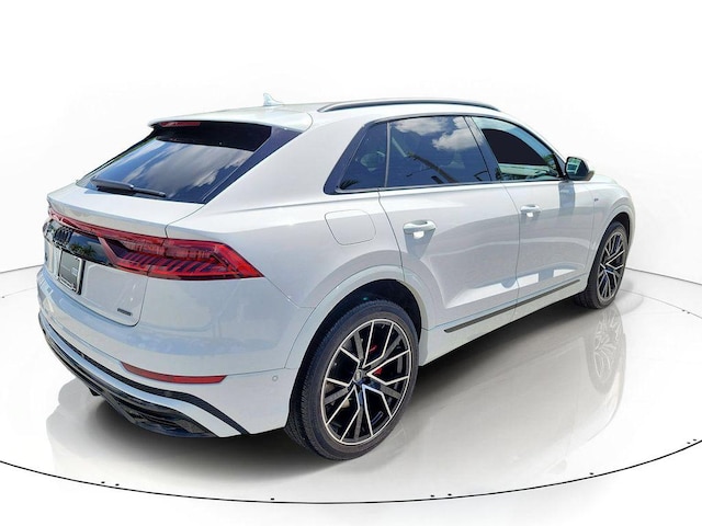 2023 Audi Q8