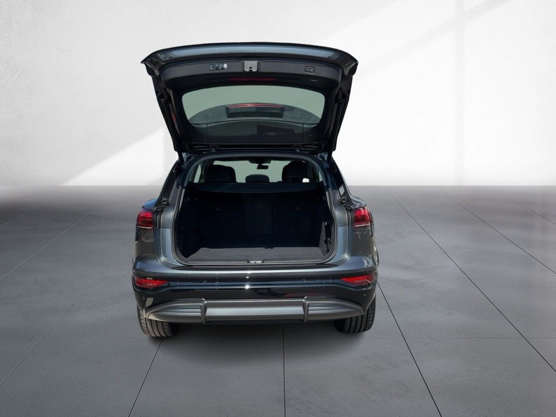 Audi Q6 SUV e-tron