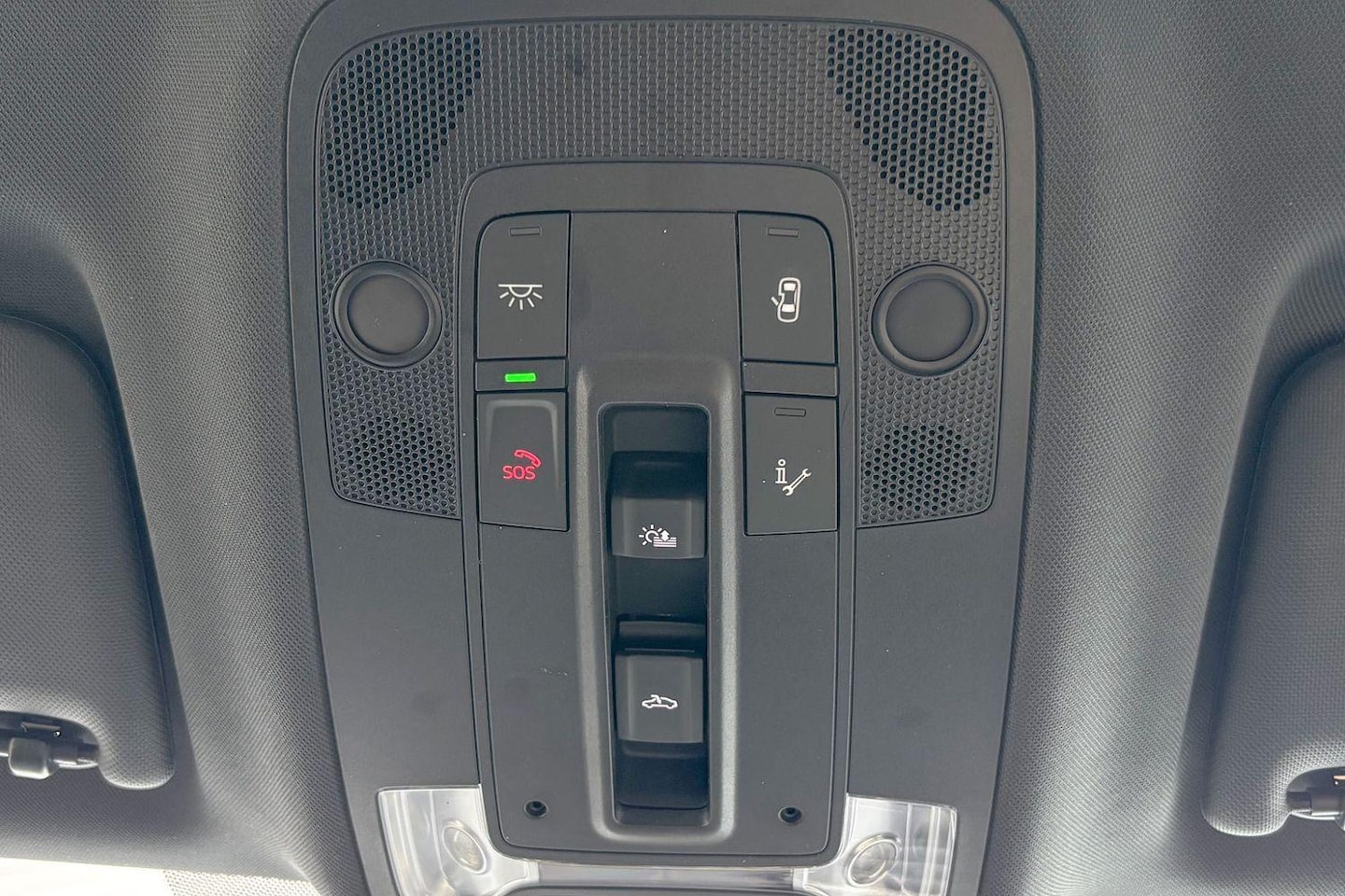 Image about Audi RS Q3 TFSI quattro S tronic