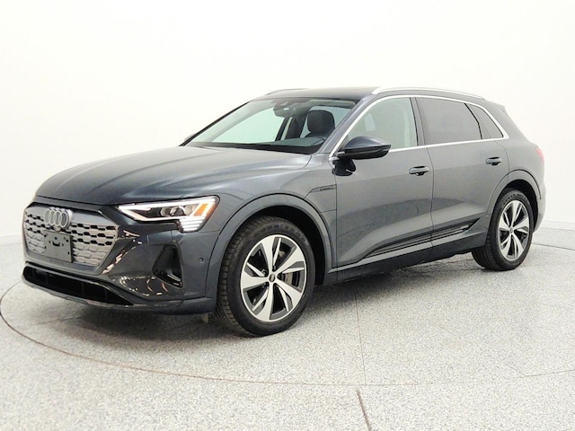 2024 Audi Q8 e-tron