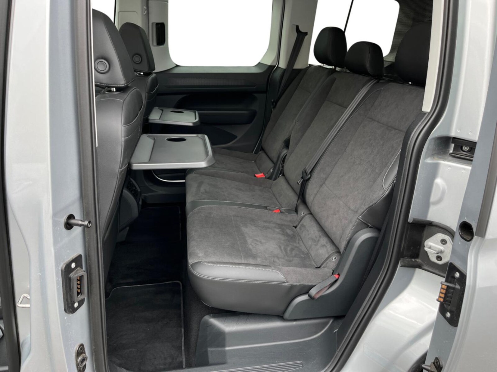 Volkswagen Caddy – Bild 9