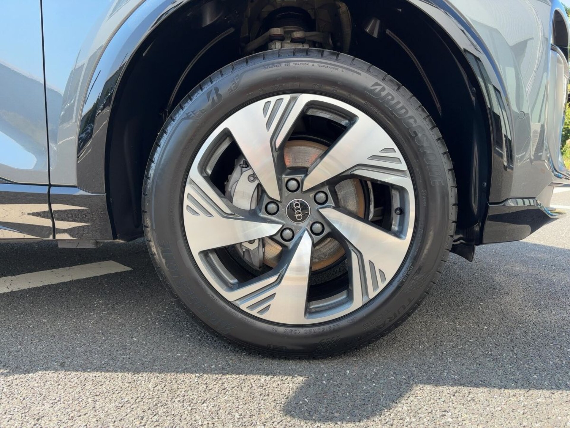 Audi Q6 SUV e-tron