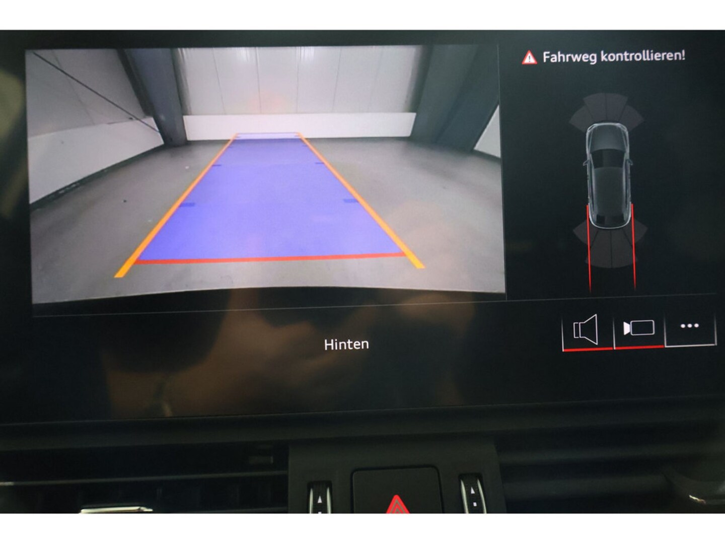 Bild über Audi Q5 Sportback 40 TDI quattro S tronic - für weitere Informationen kontaktieren Sie den Audi Partner