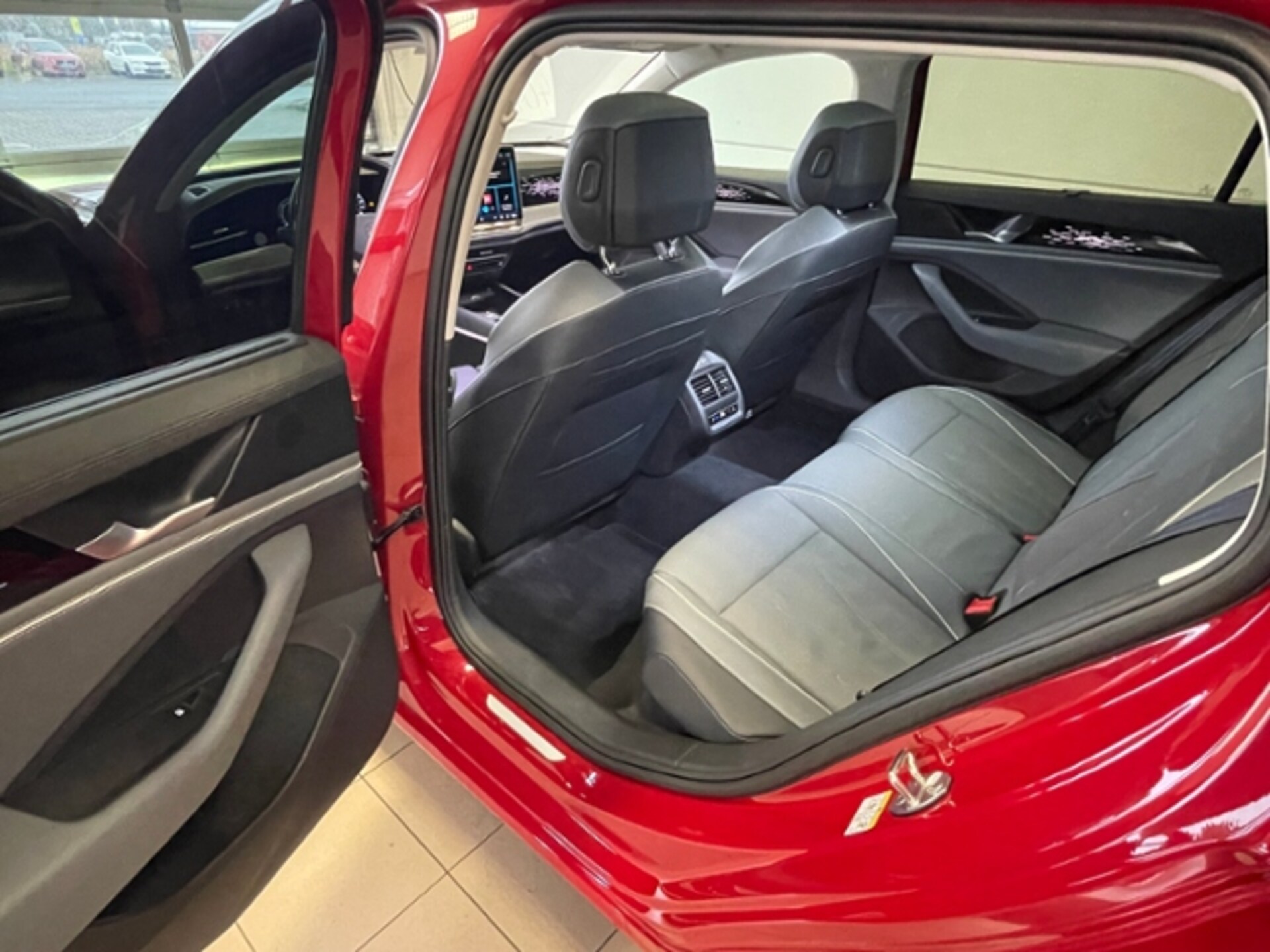 Volkswagen Passat Elegance