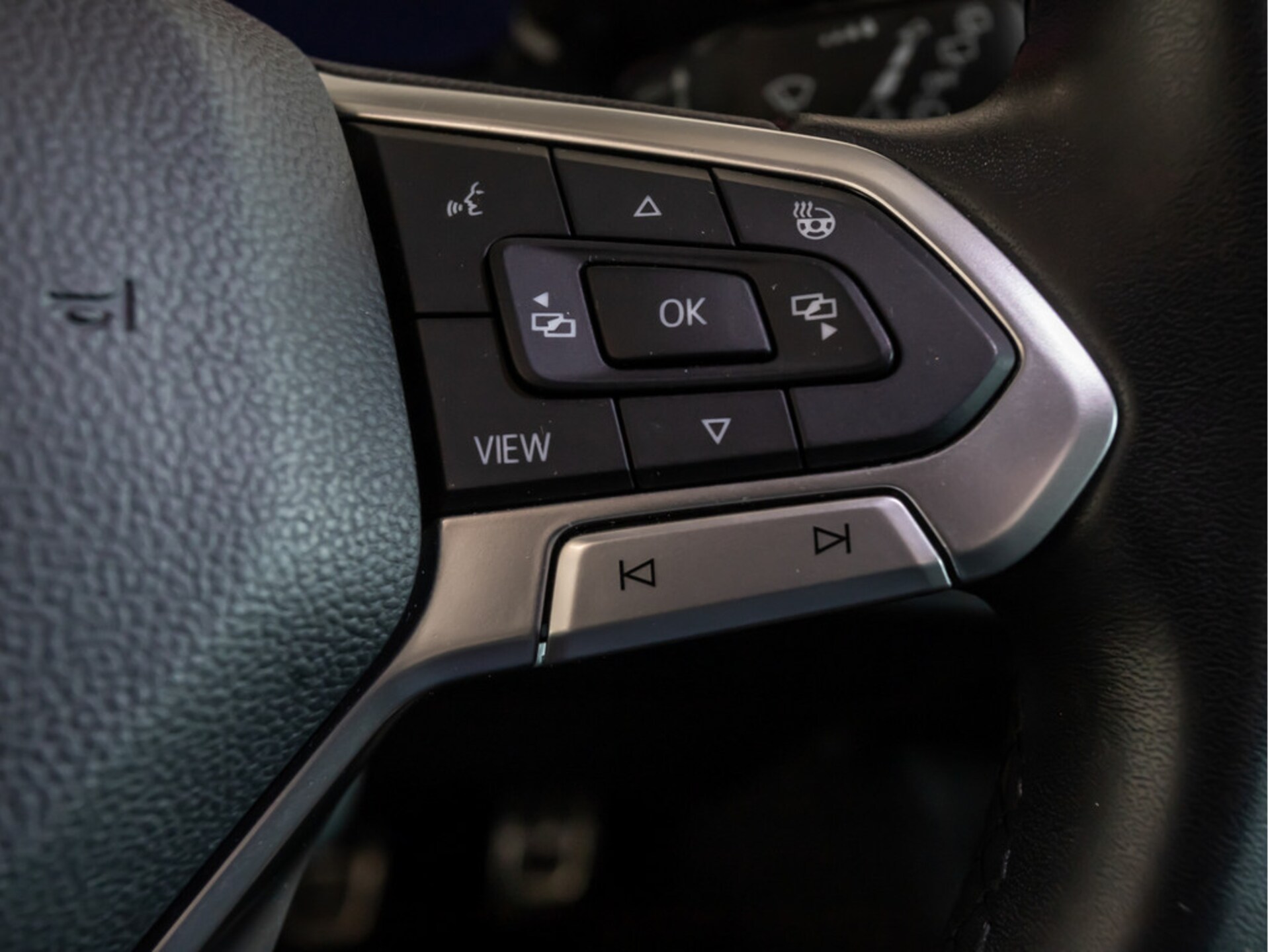 Volkswagen Golf Active