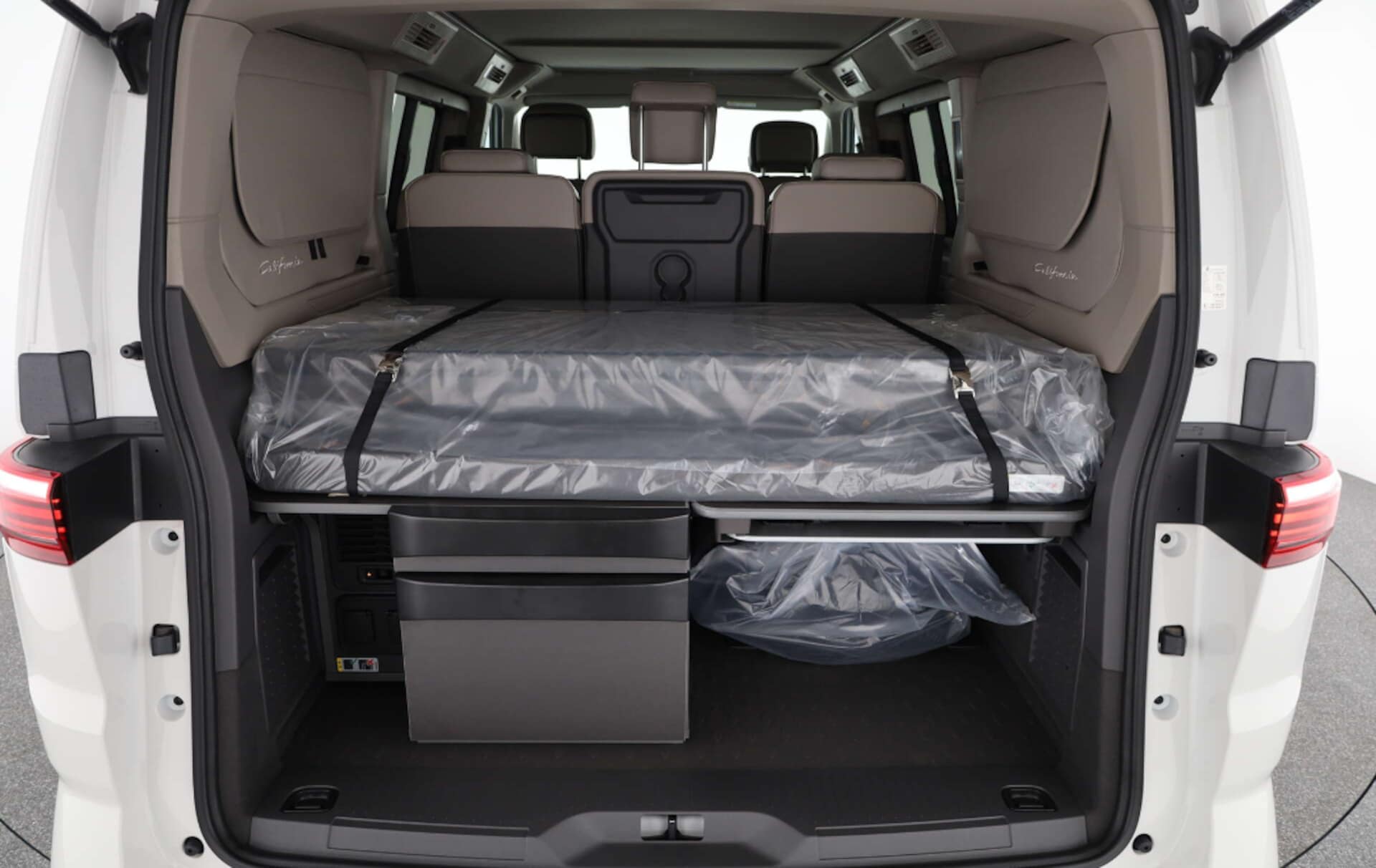 Volkswagen California Beach Camper