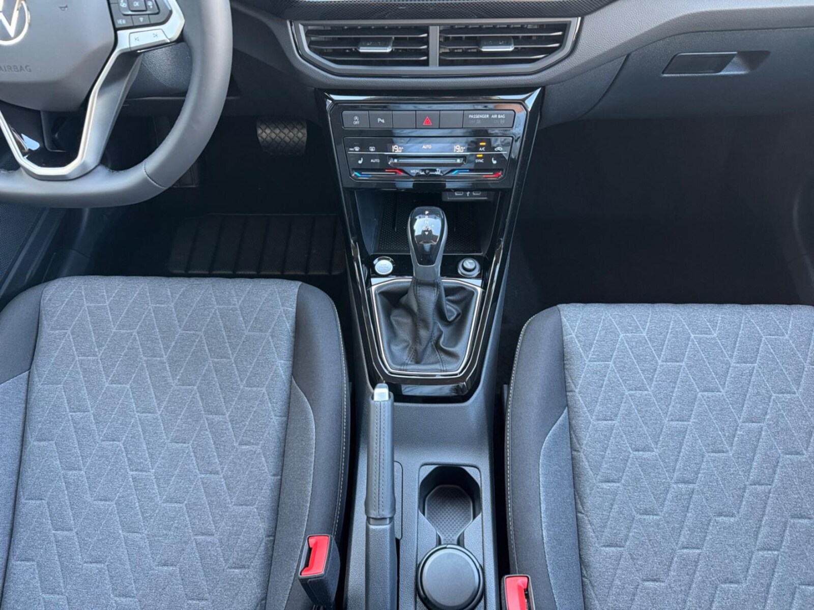Volkswagen T-Cross – Bild 8