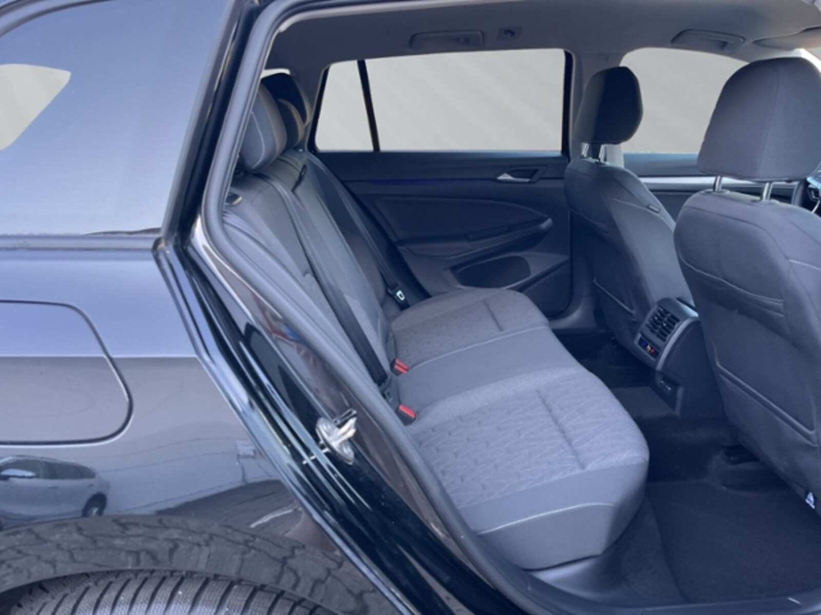 Volkswagen Golf Variant – Bild 12