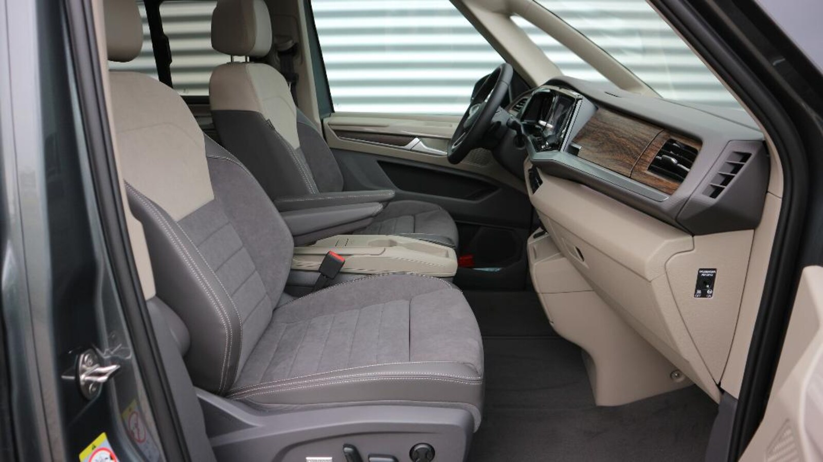 Volkswagen Multivan Langversion – Bild 6